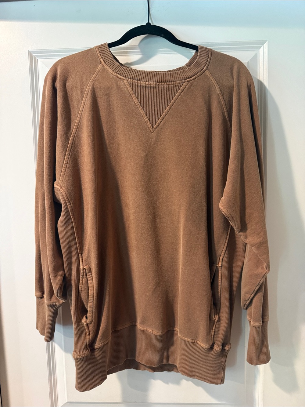 Zenana Outfitters Brown Crewneck Sweatshirt